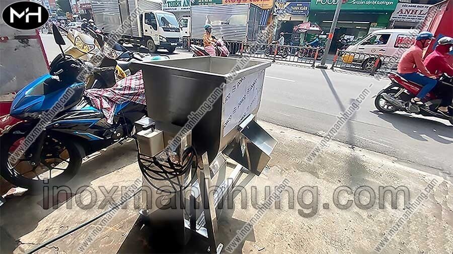 May Tron Bot Thuc Pham Nam Ngang Inox Manh Hung