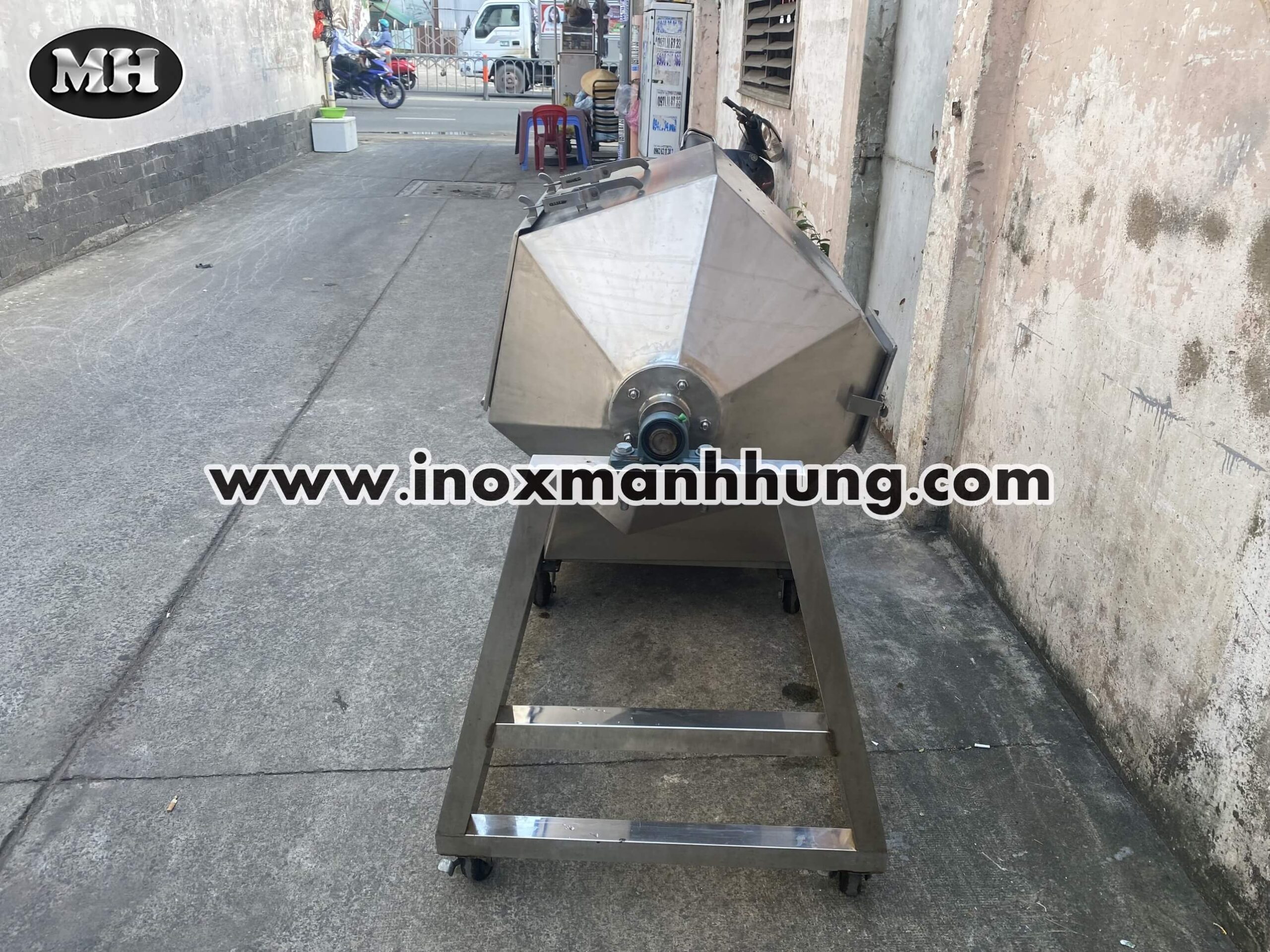 May Tron Bot Kho Luc Giac 50kg Inox Manh Hung